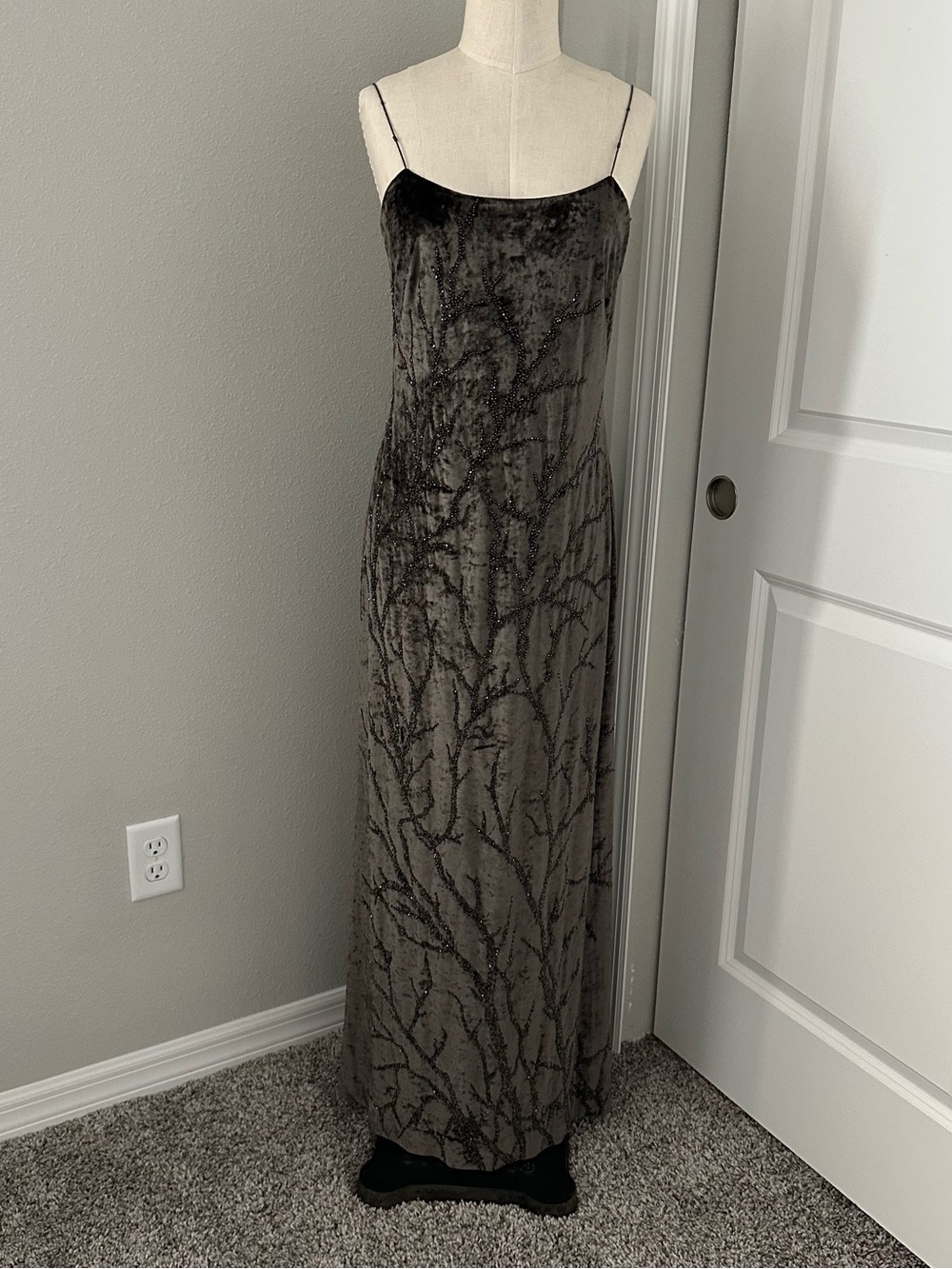 Vintage Kay Unger 90s Velvet Beaded Dress Size 4